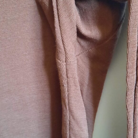 Simply Merino turtleneck size xlarge in nutmeg - Picture 8 of 12
